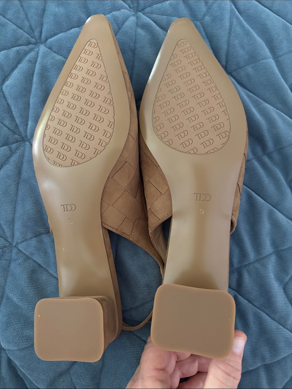 Tan Woven Pointed Slingback Flats - Picture 4 of 6